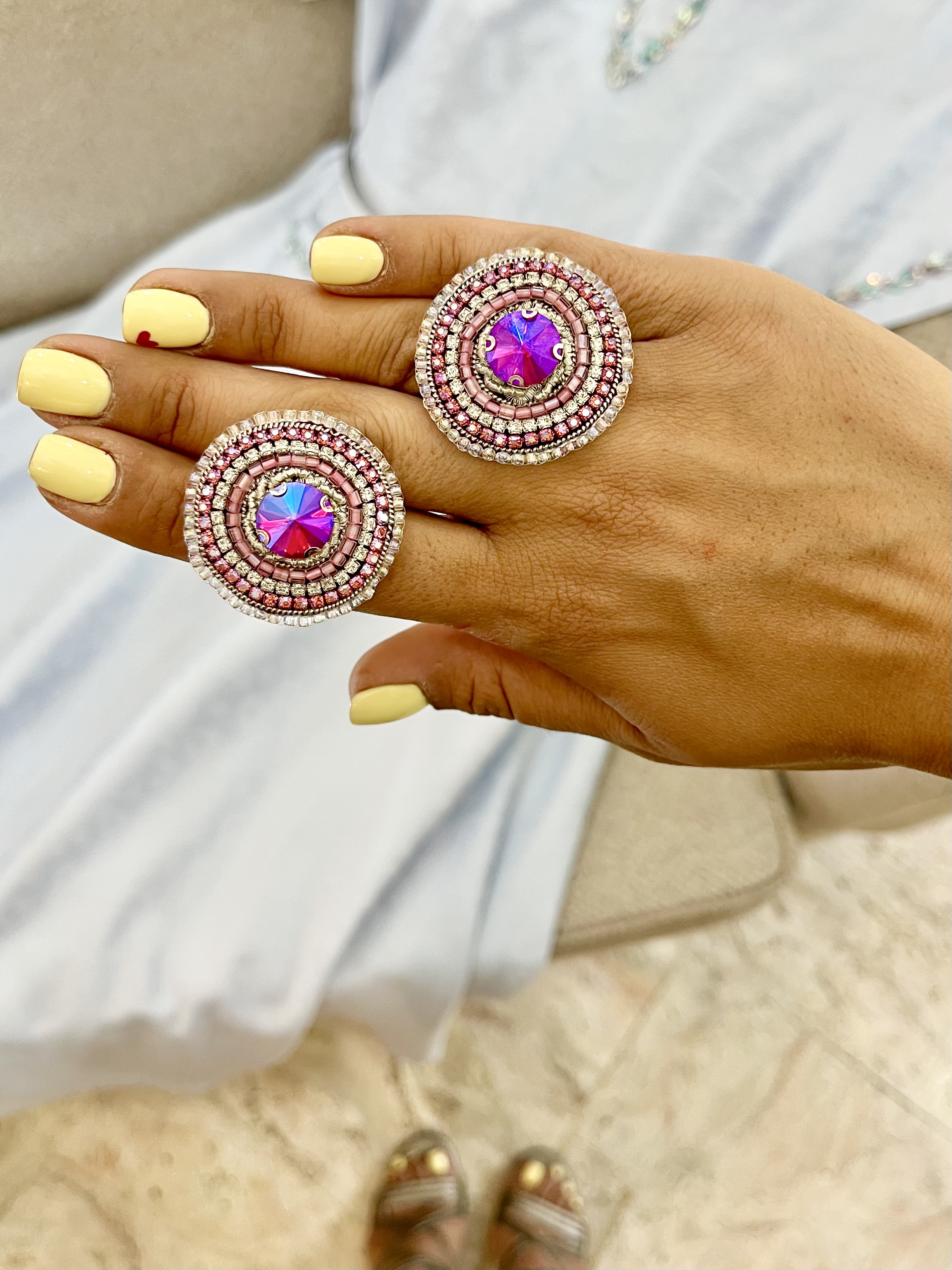 گوشواره جواهردوزی